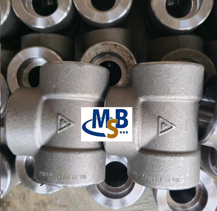 TEE CLASS 6000 CS ASTM A105N